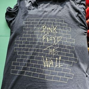 S vintage threadbare Pink Floyd Wall Tee